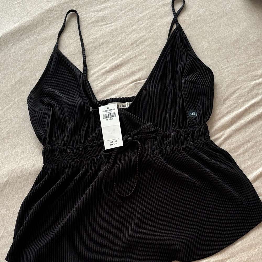 ABERCOMBIE XXS BLACK TOP NWT